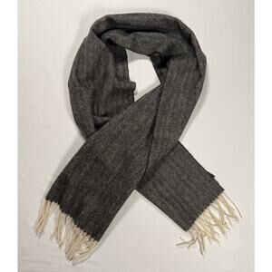 Amicale Ultra Fine Lambs Wool Gray Black Herringbone Scarf Fringe Unisex